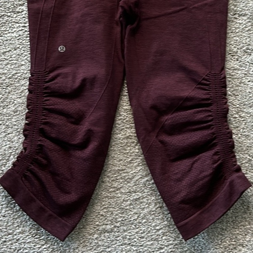 Lululemon Awakening Crop - Picture 7 of 7